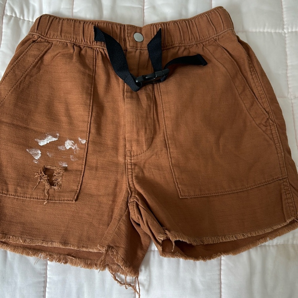 Small urban outfitters shorts